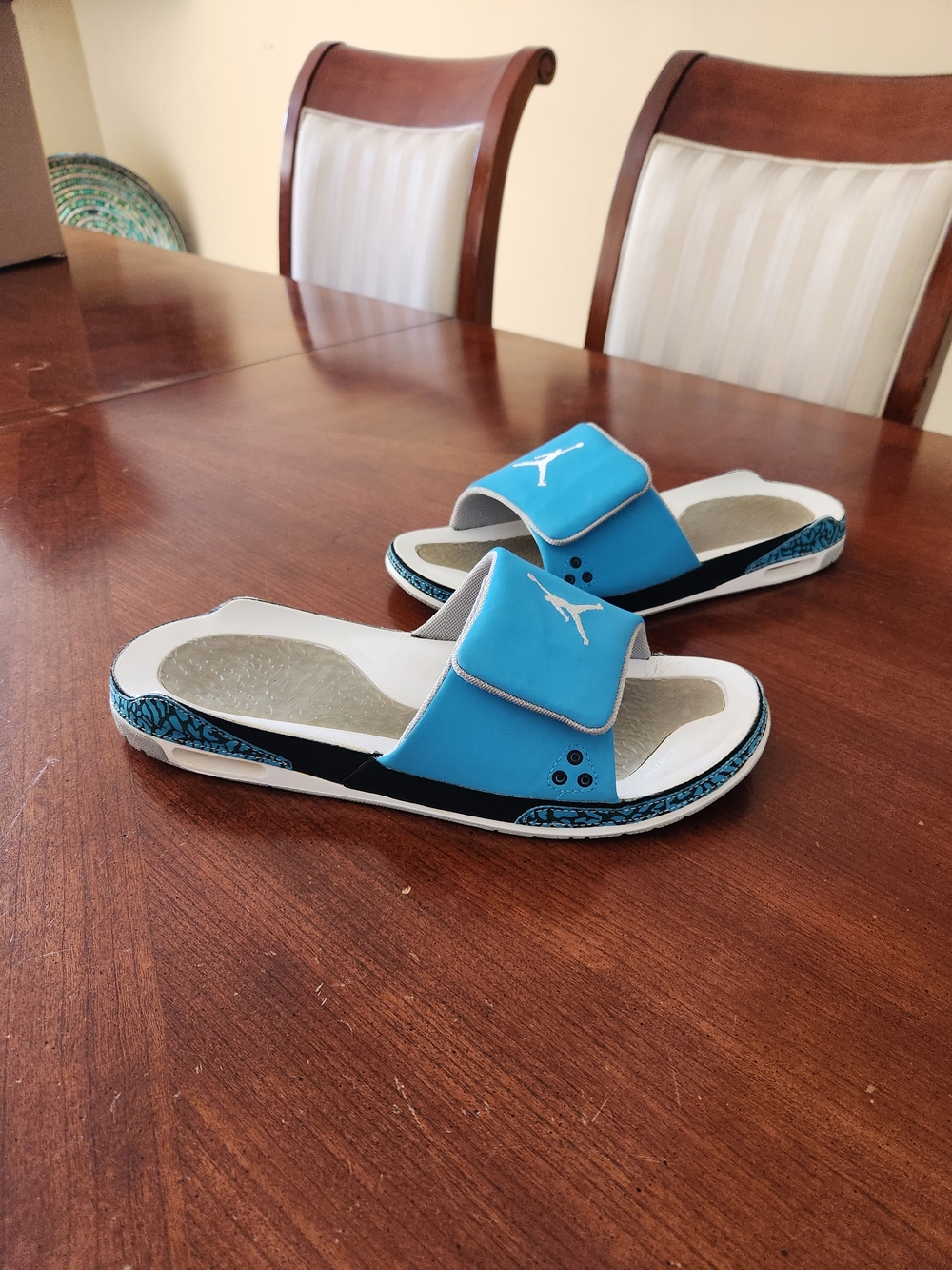 2013 Jordan Hydro 3 Slides Size 12 Men Used & Hard To Find!